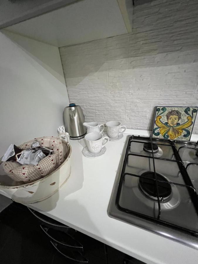Nel Cortile Suite 切法卢 外观 照片